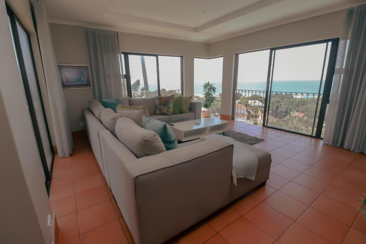 Ocean Rocks Villa, Umhlanga Дурбан Экстерьер фото